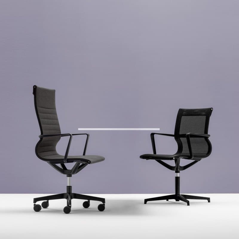 Fauteuil de direction MOMA résille dossier haut, pivot avancé BRALCO