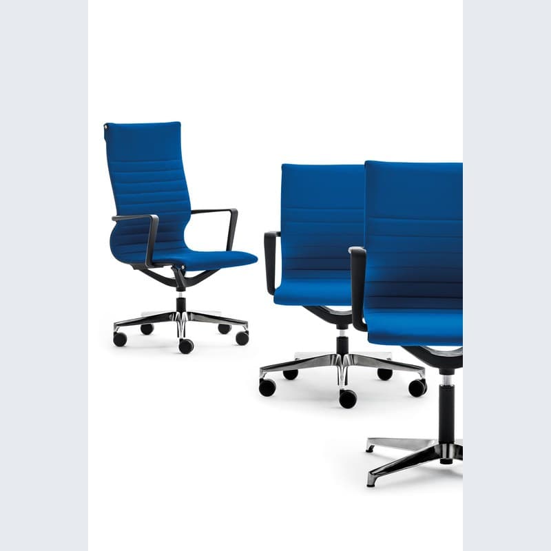 Fauteuil de direction MOMA tapissé dossier haut BRALCO