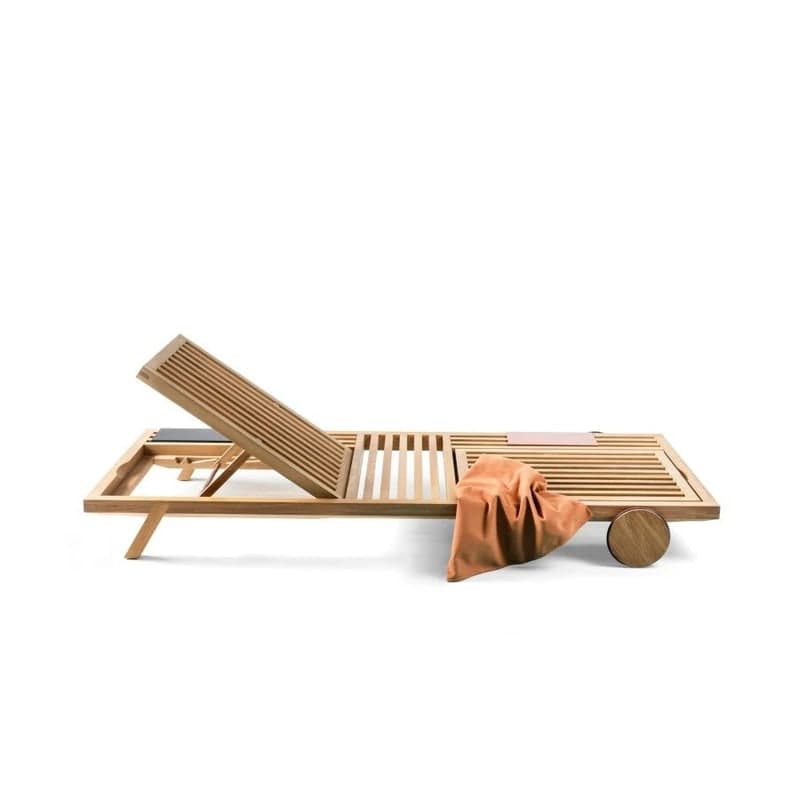 Bain de soleil design UMOMOKU